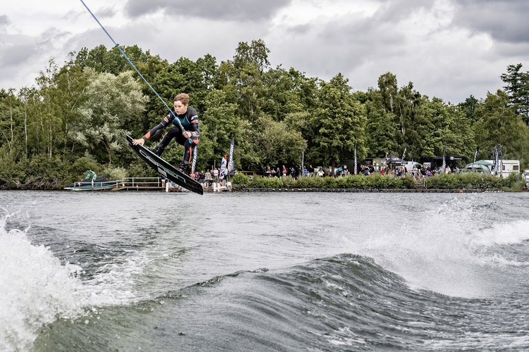 Charlie Lloyd at the 2022 Malibu Boats UK Wakeboard And Wakesurf Nationals